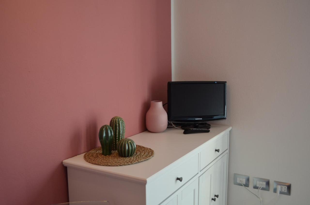 Varennahouse Lory Apt Buitenkant foto